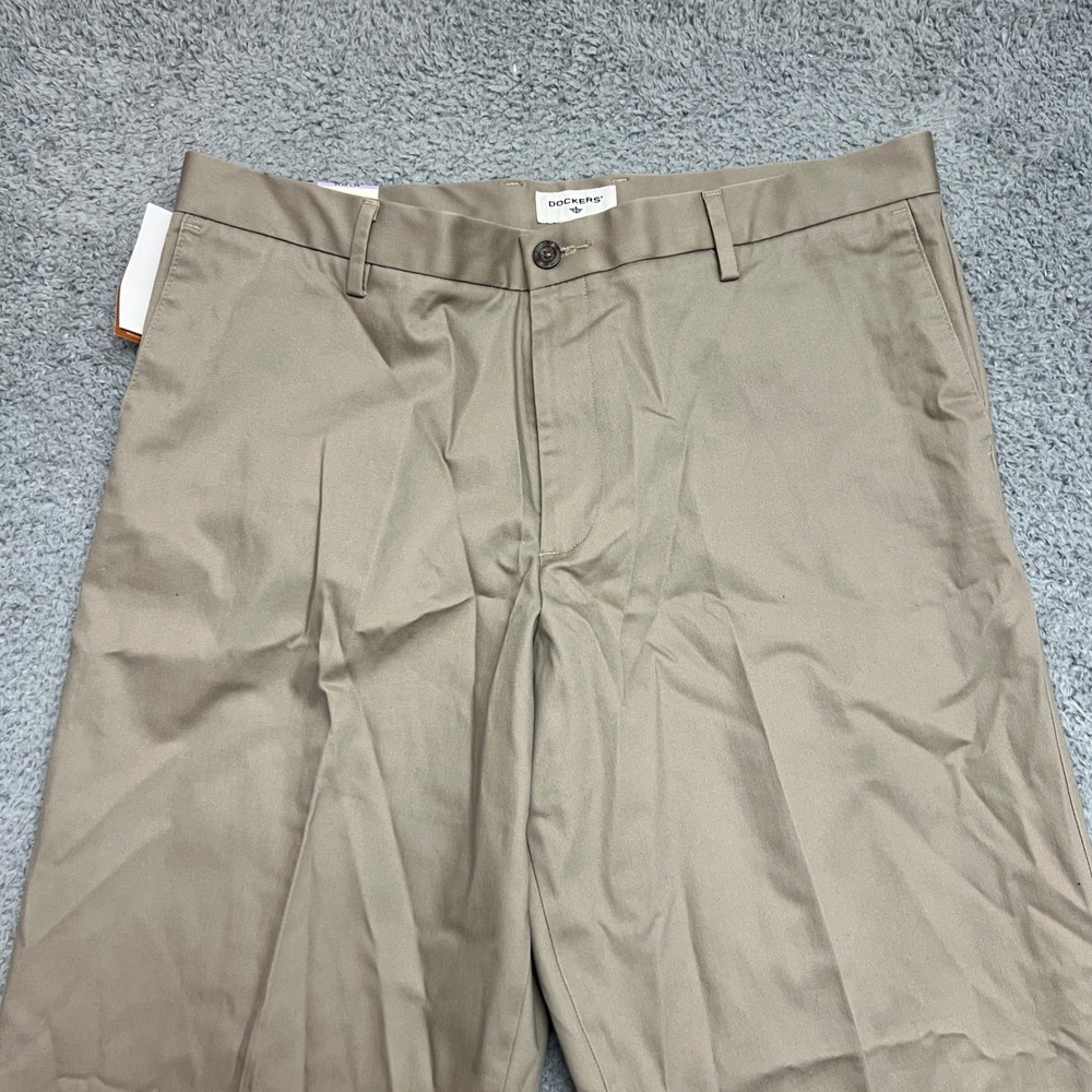 Dockers Dress Pants Mens 38x34 Signature Khaki Beige Relaxed Stretch NEW Casual - Picture 2 of 14